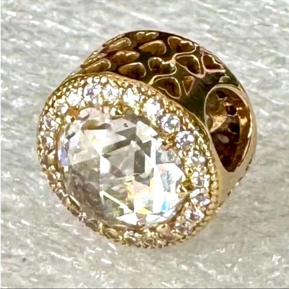 NEW❗️PANDORA Authentic 14K Gold Charm Radiant Hearts CZ Charm